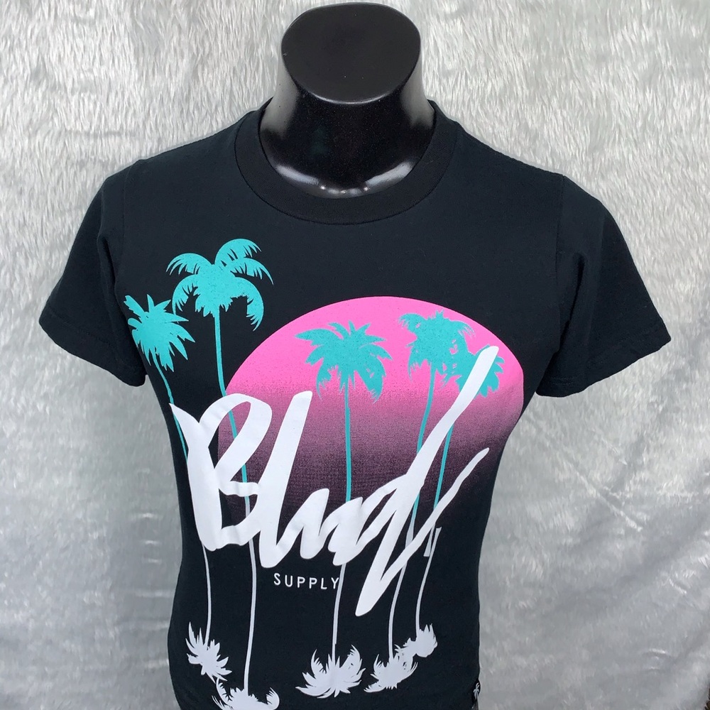 BLVD Supply Tee